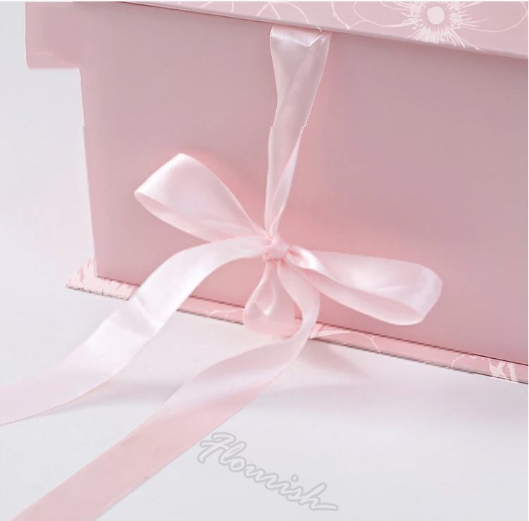 การบรรจุกล่องของขวัญดอกไม้สีที่กําหนดเอง พร้อมหน้าต่างที่ชัดเจนและริบบอน สนุกต่อสิ่งแวดล้อม