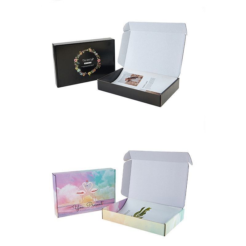 กล่องของขวัญ OEM พับ กระดาษบรรจุกล่องการส่ง Custom สําหรับรองเท้า เสื้อT ชุด